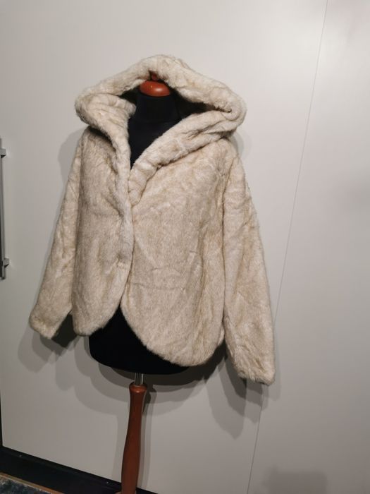 kurtka  z kapturem sztuczne norki kremowa/beżowa  M/L