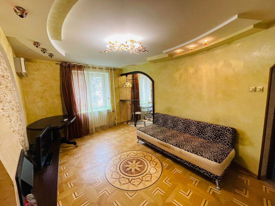 СВІТЛО завжди! 2 кімн Студія в Самому ЦЕНТРІ біля Красної площі САУНА