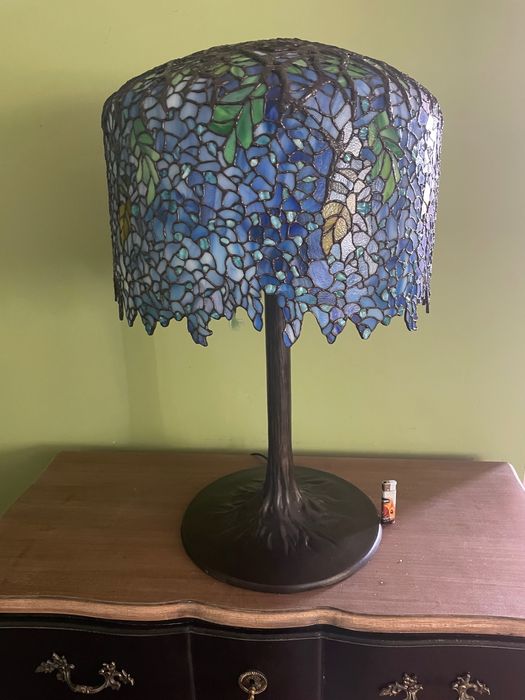 Sprzedam lampę witrażowa wisteria duża tiffani replika
