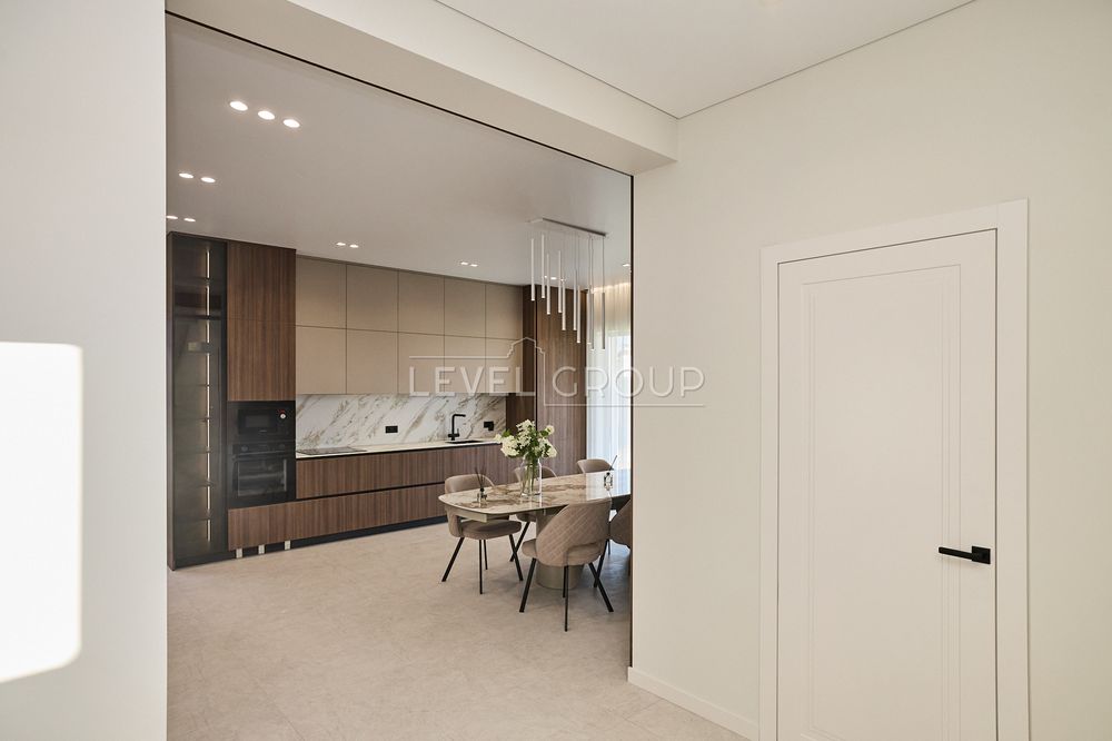 Продається будинок з сучасним ремонтом, 230 м2, Лісники