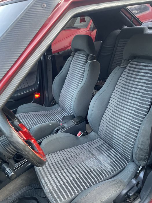 Продам мазду 323f хороший стан