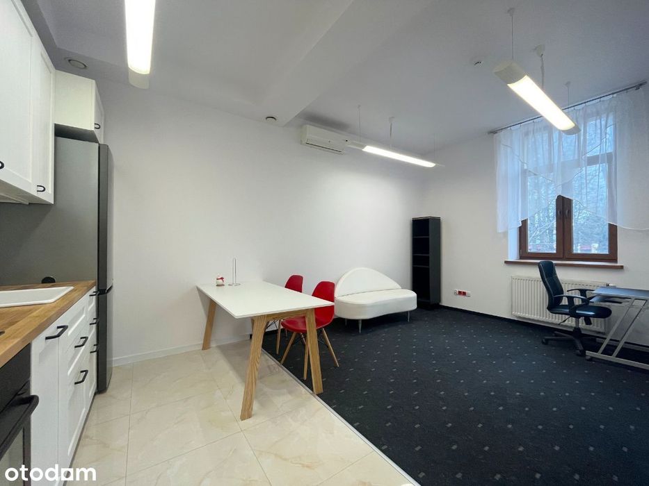 40m2 w centrum miasta z miejscem parkingowym