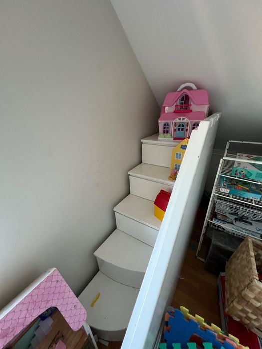 Cama alta com Casinha