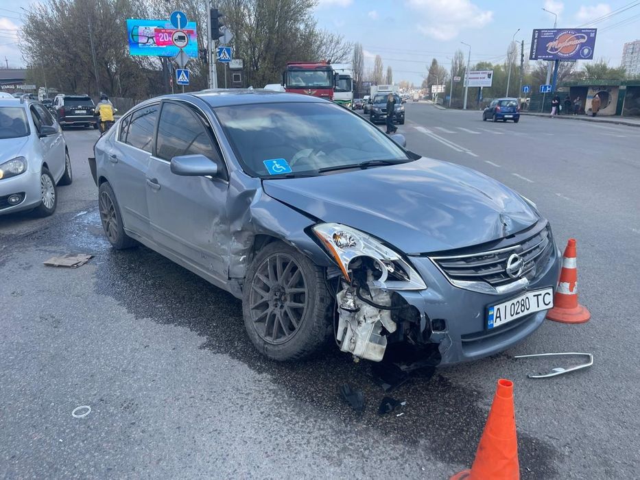 Продам нісан алтіма 2011 після дтп