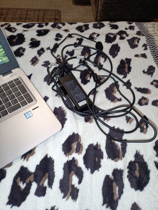HP Elitebook top