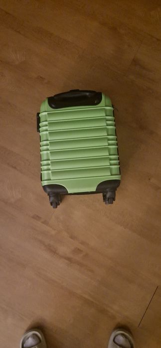 Sprzedam walizkę