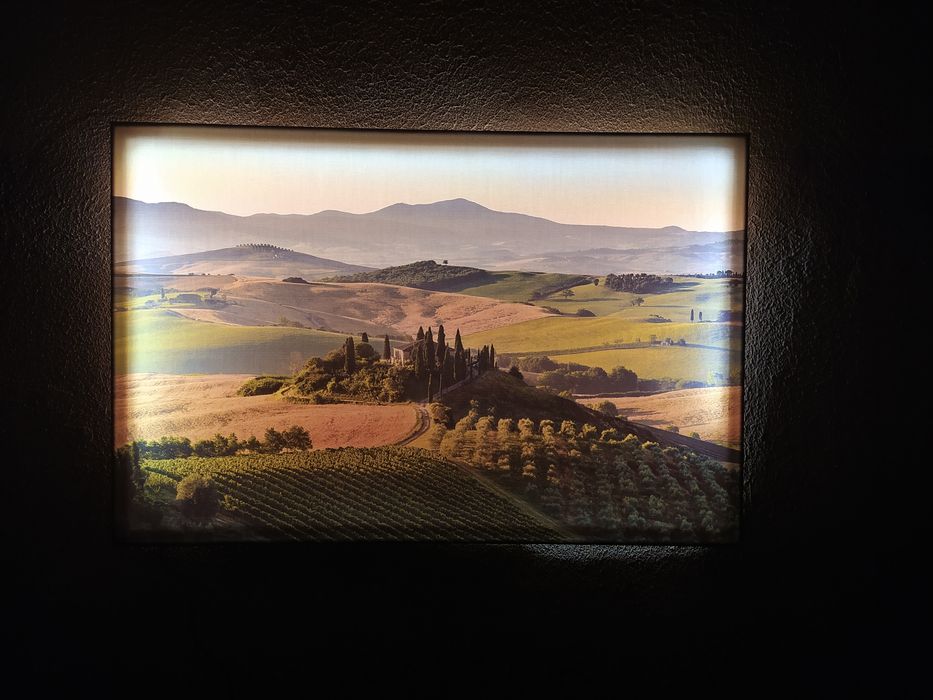 Картини з підсвічуванням