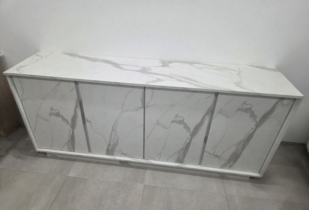 Aparador branco ótimo estado 180cm