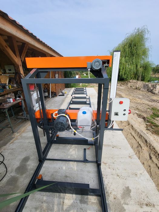 Trak taśmowy poziomy nowy