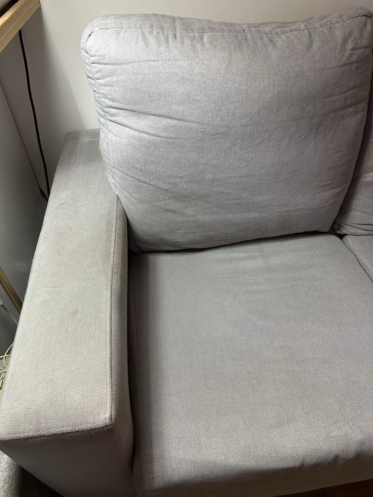 Sofá com chaise longue
