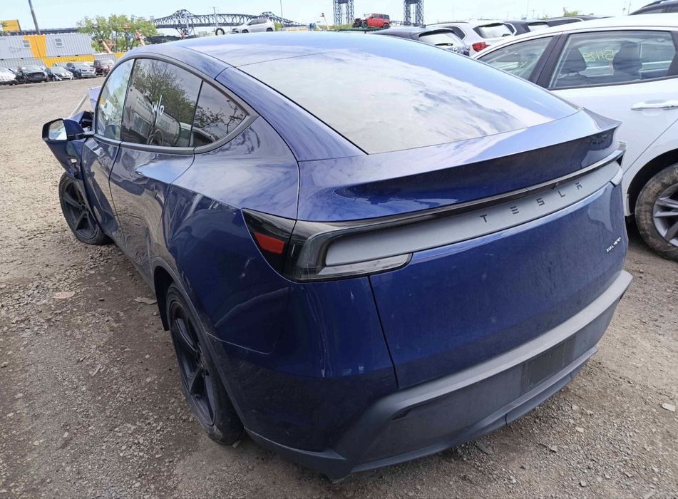 Tesla Model Y Juniper 2025 2026 Бампер Капот Крило Фара Телевізор Підсилювач Радіатори Захист Підкрилок Арка комплект РОЗБОРКА/ЗАПЧАСТИНИ