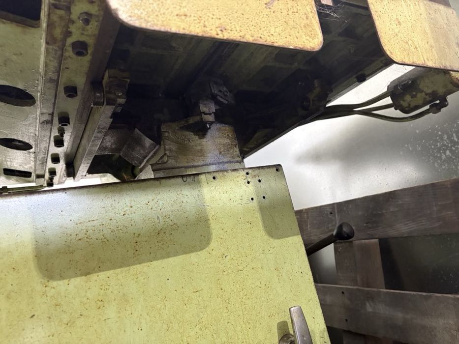 Serra vertical Metalomecanica Guinot