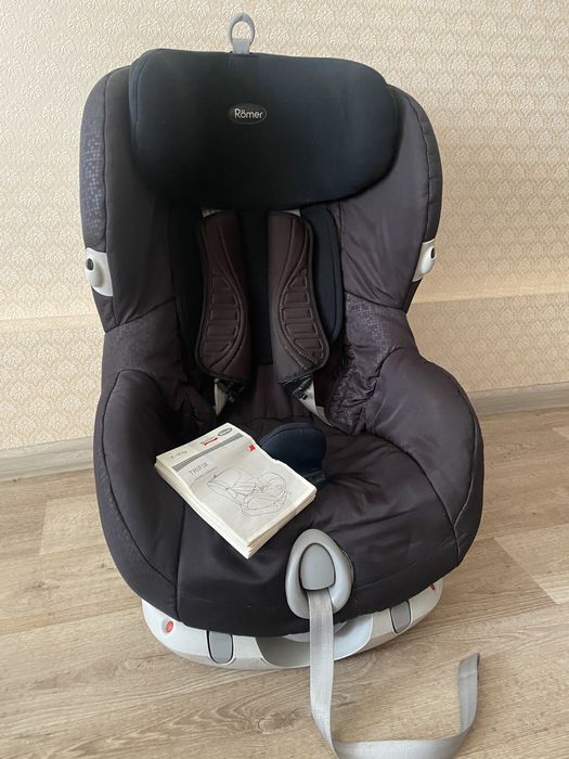 Автокресло Britax Romer trifix