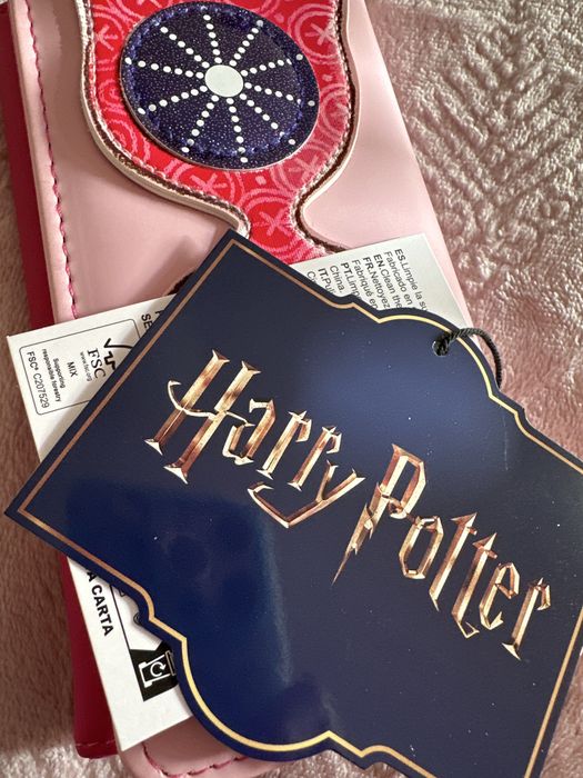 Porta moedas e cartäo do Harry Potter