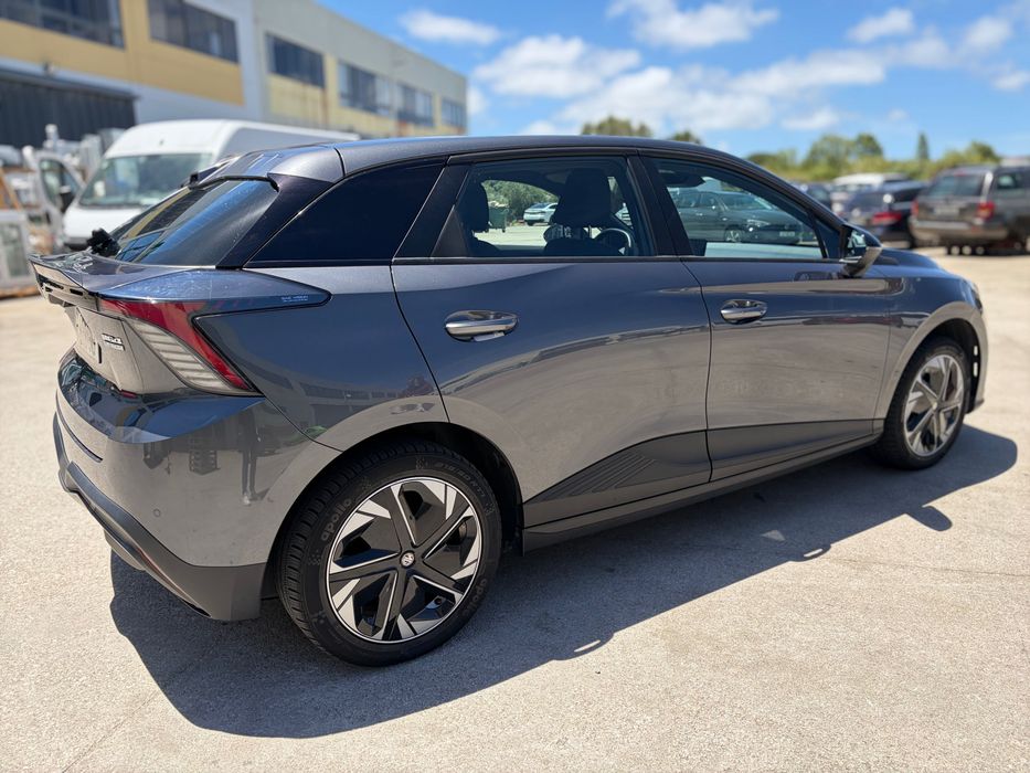 MG MG4 Dezembro de 2023 170cv