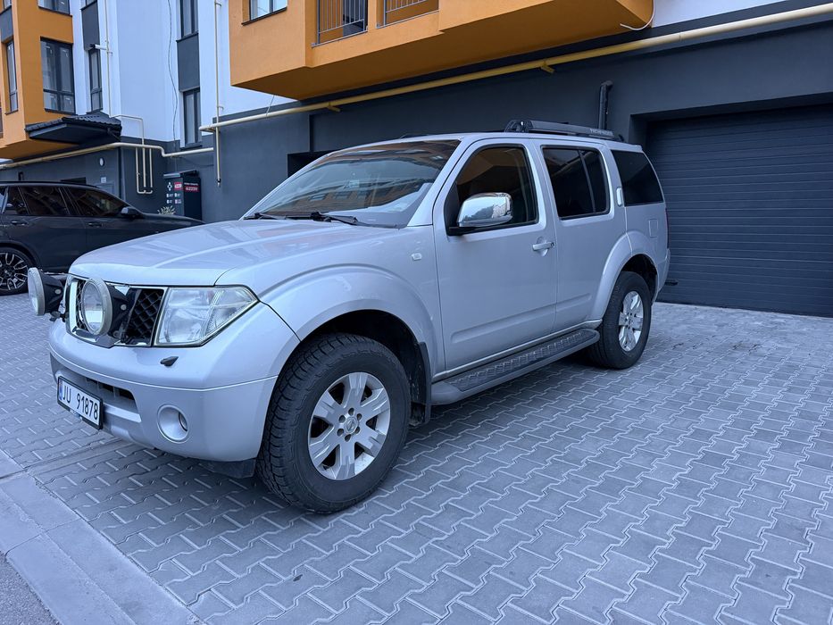 Джип  Nissan Pathfinder 4x4, 2,5 дизель. Авто на ЗСУ. Позашляховик