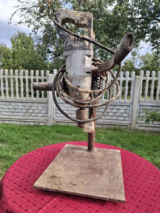 Wiertarka Celma ze stojakiem.