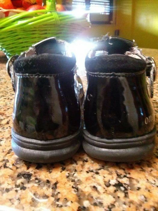 Sapatinhos verniz 21