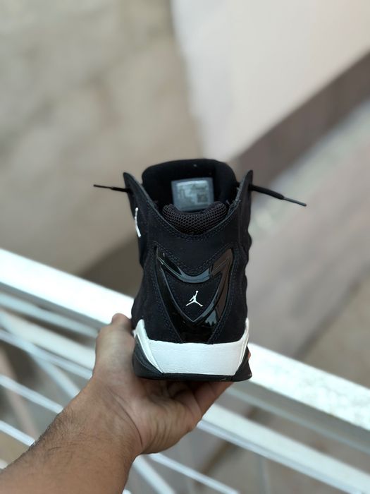Air jordan True Flight