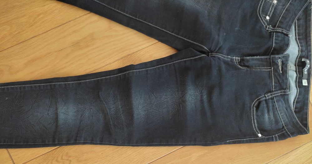 spodnie/jeansy 38 czarne rozm M