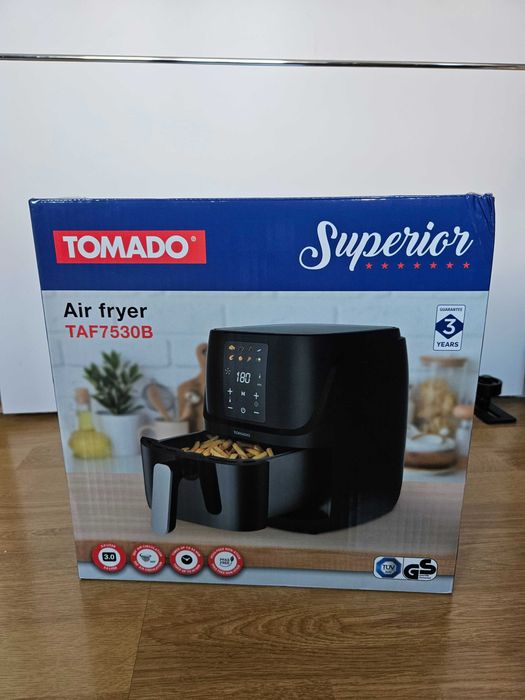 Frytkownica beztłuszczowa TOMADO TAF7530B 3L – NOWA