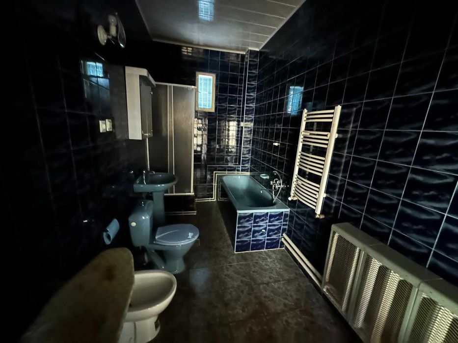 Продається будинок в с. Угля