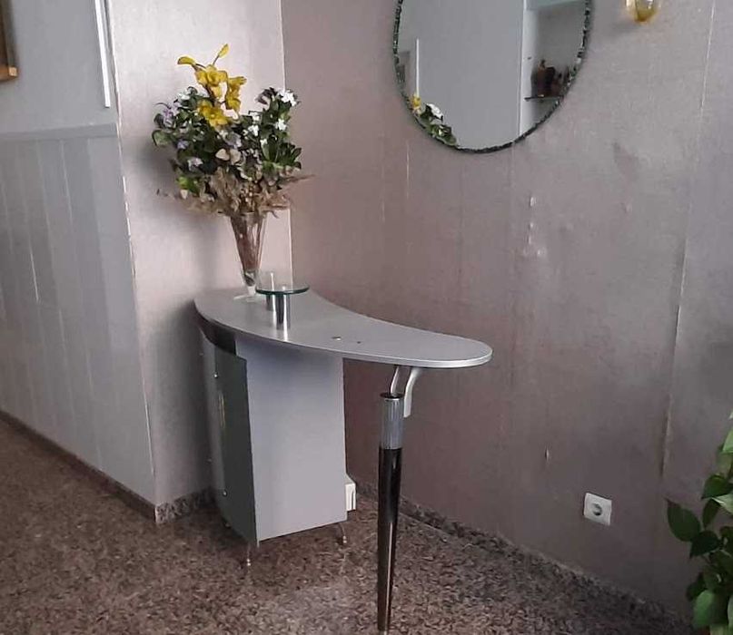 mobiliário de cabeleireiro! não falta nada no seu salão?