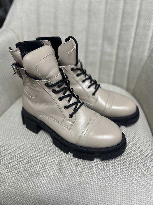 Черевики жіночі бежеві, натуральна шкіра, 40 розмір (уцінка)
