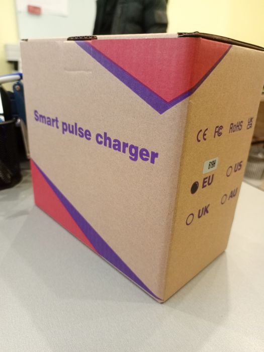 Зарядний пристрій  AJ-619H,чотири режими роботи,20А-12В, 15А-24В