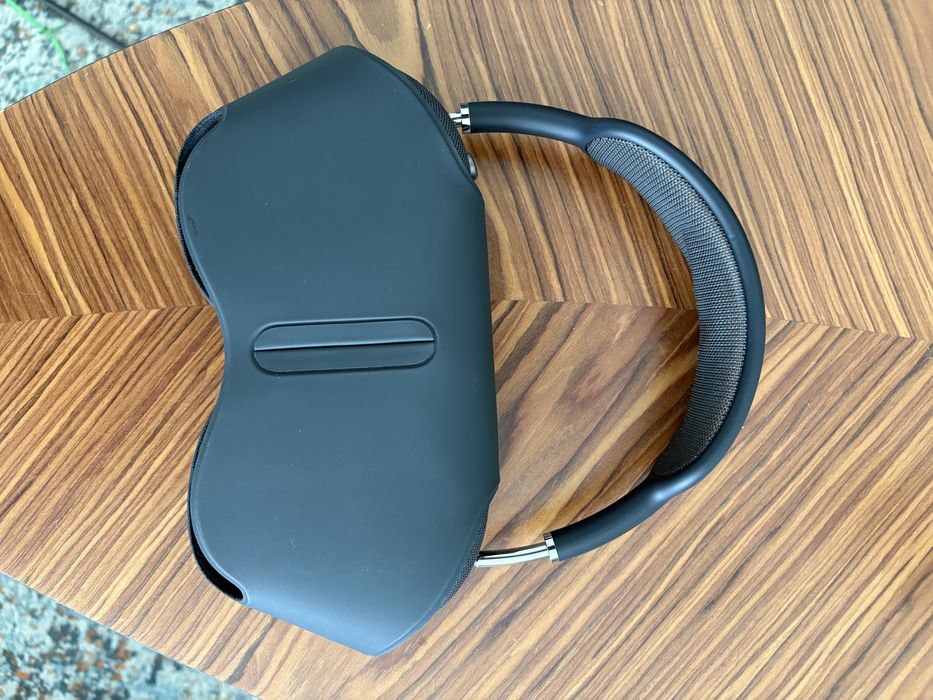 Apple AirPods Max