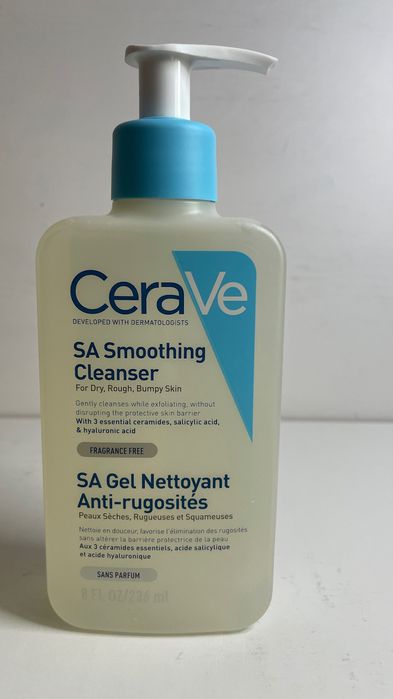 CeraVe - Wygładzający żel do mycia dla skóry szorstkiej, z grudkami, suchej, 236 ml (142)