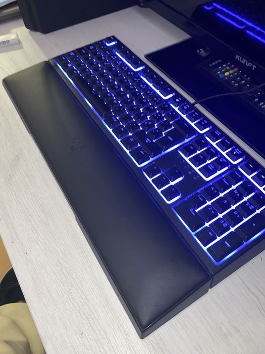 Razer Ornata V2 Gaming Keyboard64309650356738121