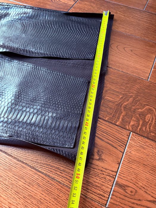 Spódnica z eko skóry