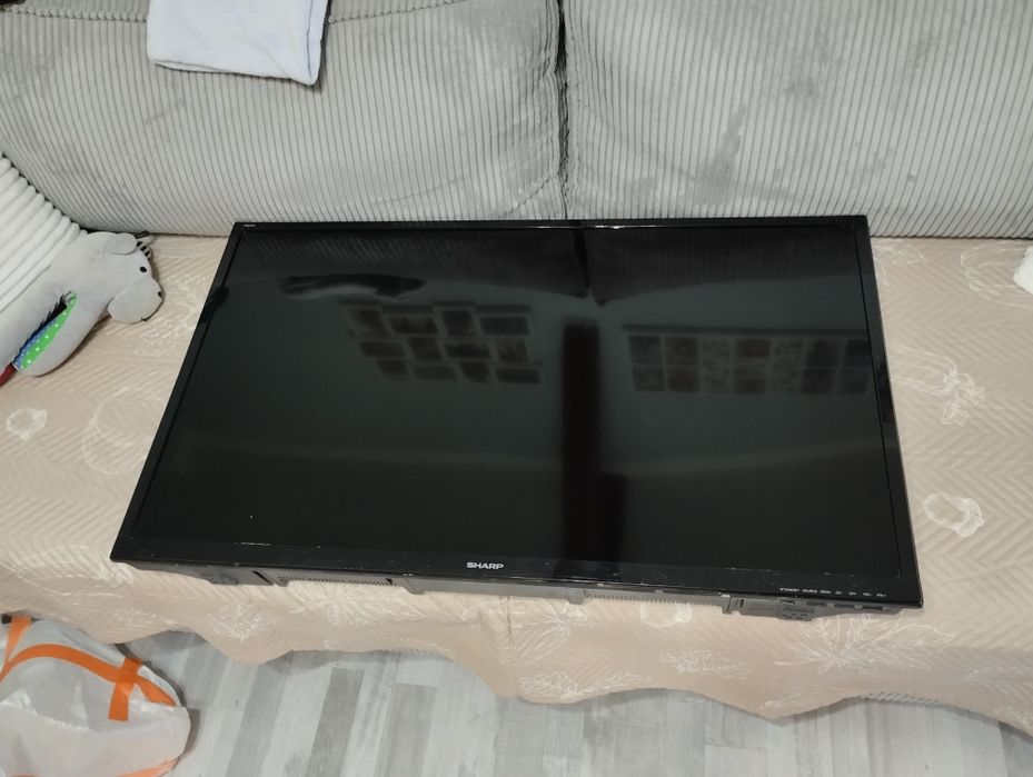 Telewizor 40 Cali + pilot