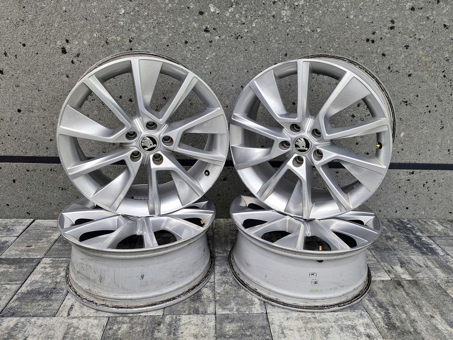 Oryginalne alufelgi 18" Škoda Karoq Style – 5x112, et 45  – stan idealny / WYSYŁKA