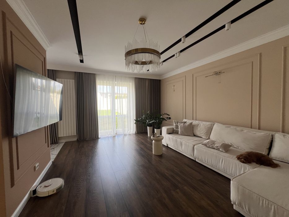 Продаж! котедж 188 м.кв Солонка близько до міста