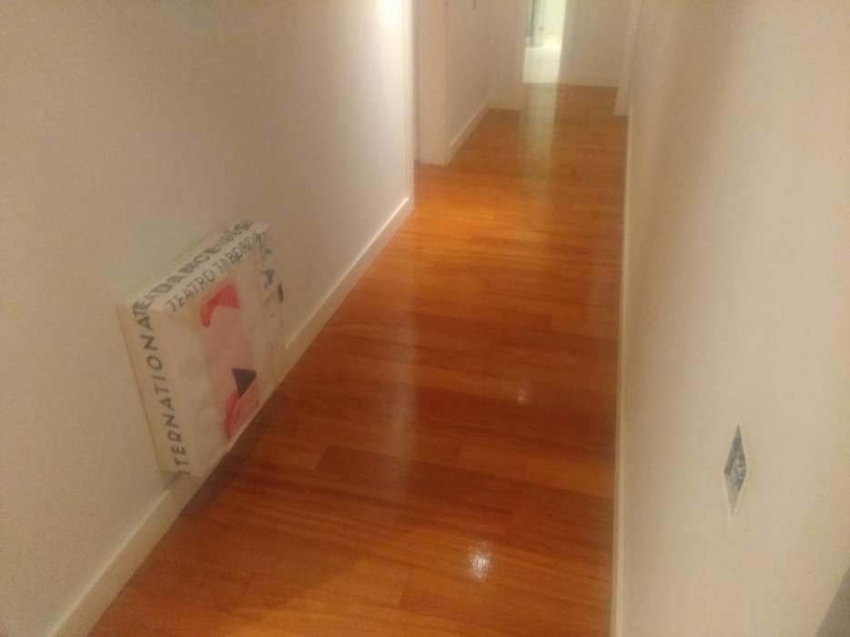 Executa se qualquer chão em madeira