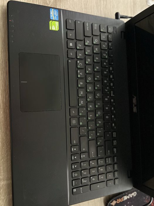 Asus R513C Intel i-5