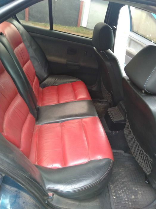 Продам бмв е36,авто економне,та просте.