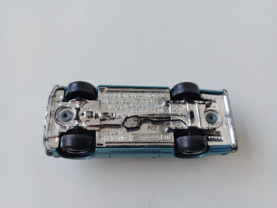 Машинки Hotwheels Matchbox и вертолет
