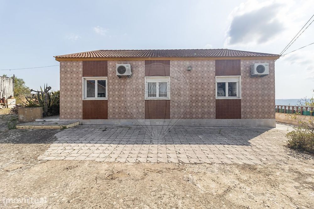Moradia T2 para venda