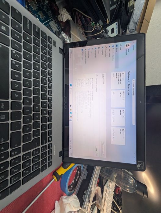 ASUS i5 touchscreen 15.6'