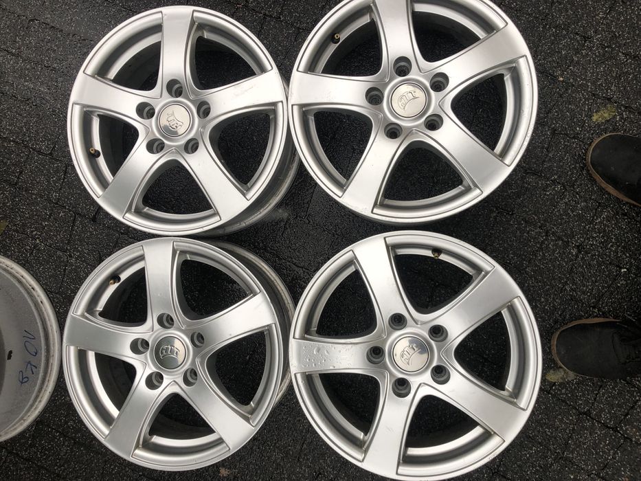 Felgi aluminiowe 15 5x114.3 mazda kia Hyundai mitsubishi Suzuki Honda