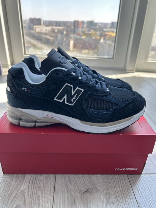 Легкі та стильні чоловічі кросівки!