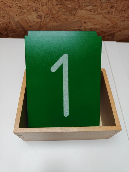 Szorstkie cyfry Montessori 0-9