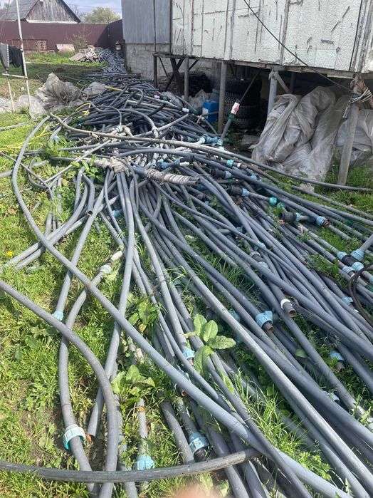 Продається труба сороковка пластмасова!