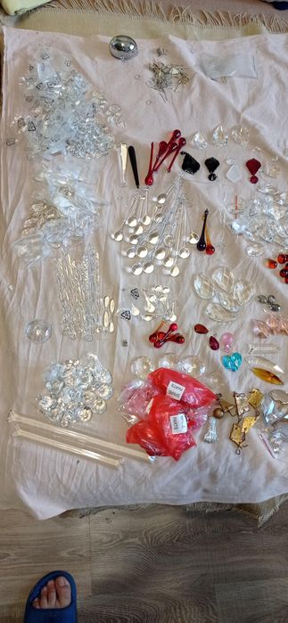 Підвіски - склянна та хрустальні на люстри и стекла до світильників