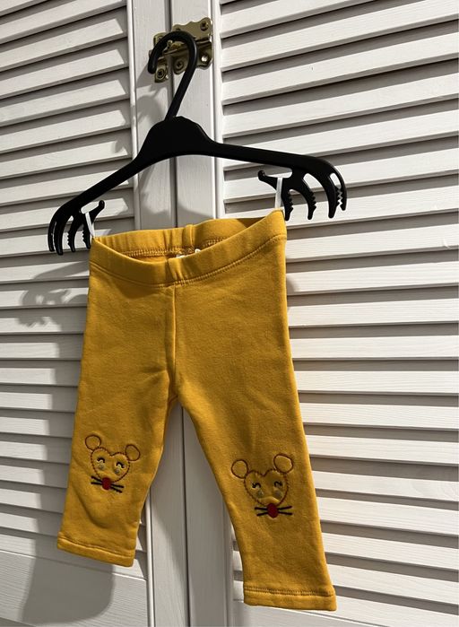 Legginsy ocieplane myszki złota nitka r.68 C&A