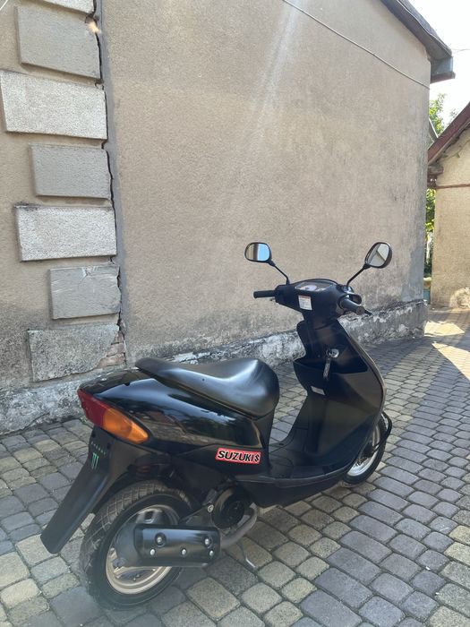 Скутер Suzuki Lets 2