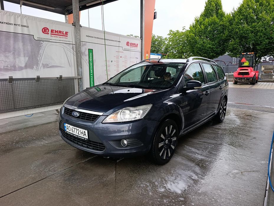 Ford Focus 1,6 бензин